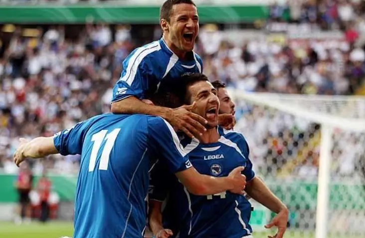 البوسنة - قطر 2010